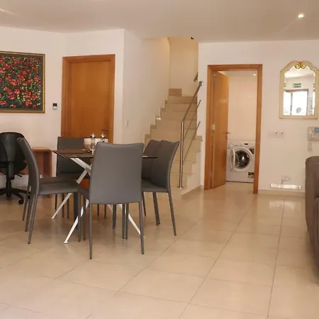 Apartment Th1 - Modern Stylish Holiday *