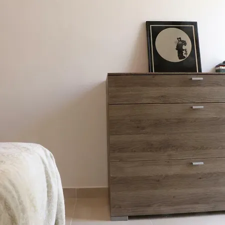Th1 - Modern Stylish Holiday 马尔萨斯卡拉